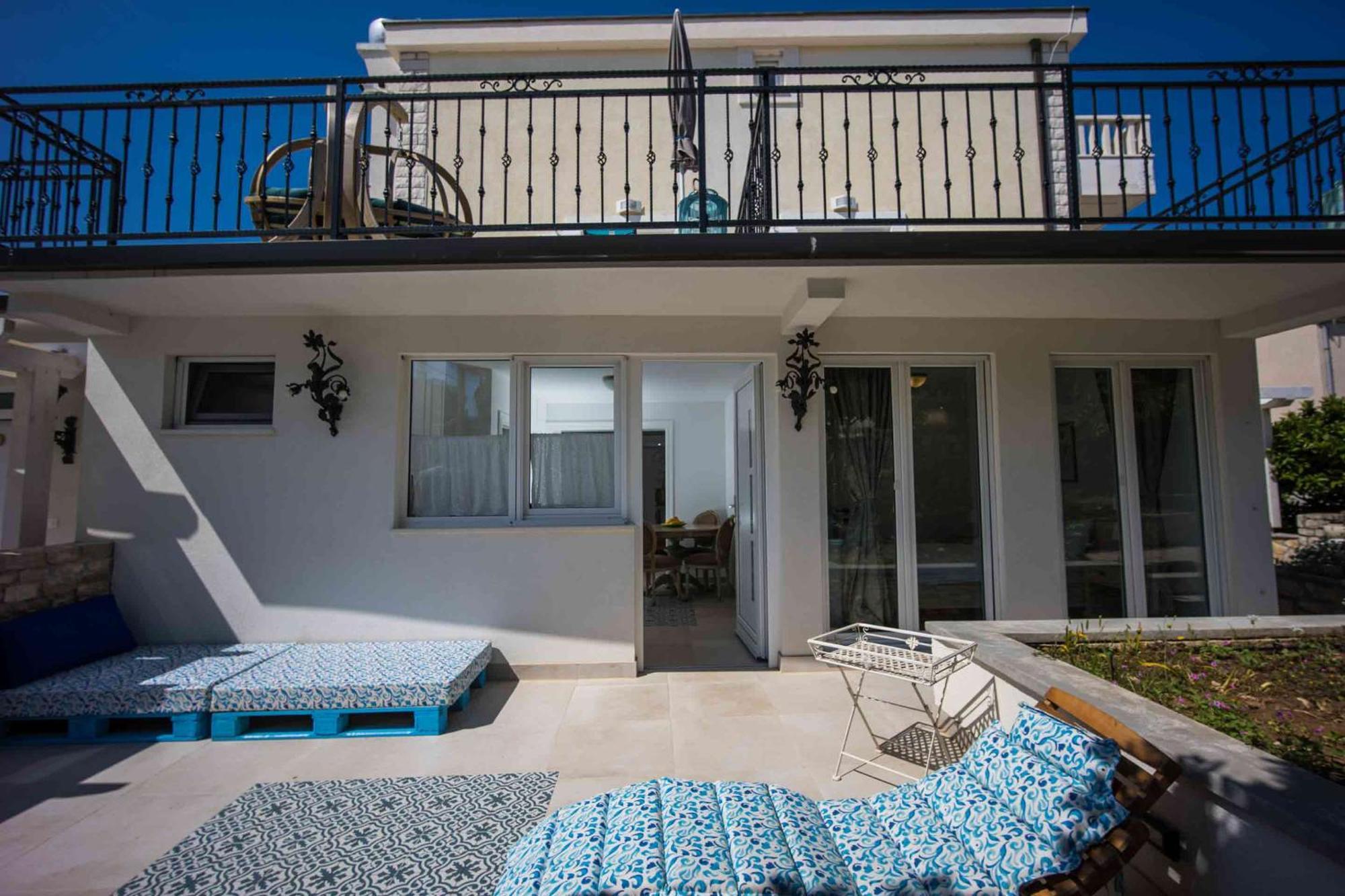Boutique Guesthouse Sveti Petar, On The Beach, Heated Pool & Boat Berth - Adult Only Necujam Phòng bức ảnh